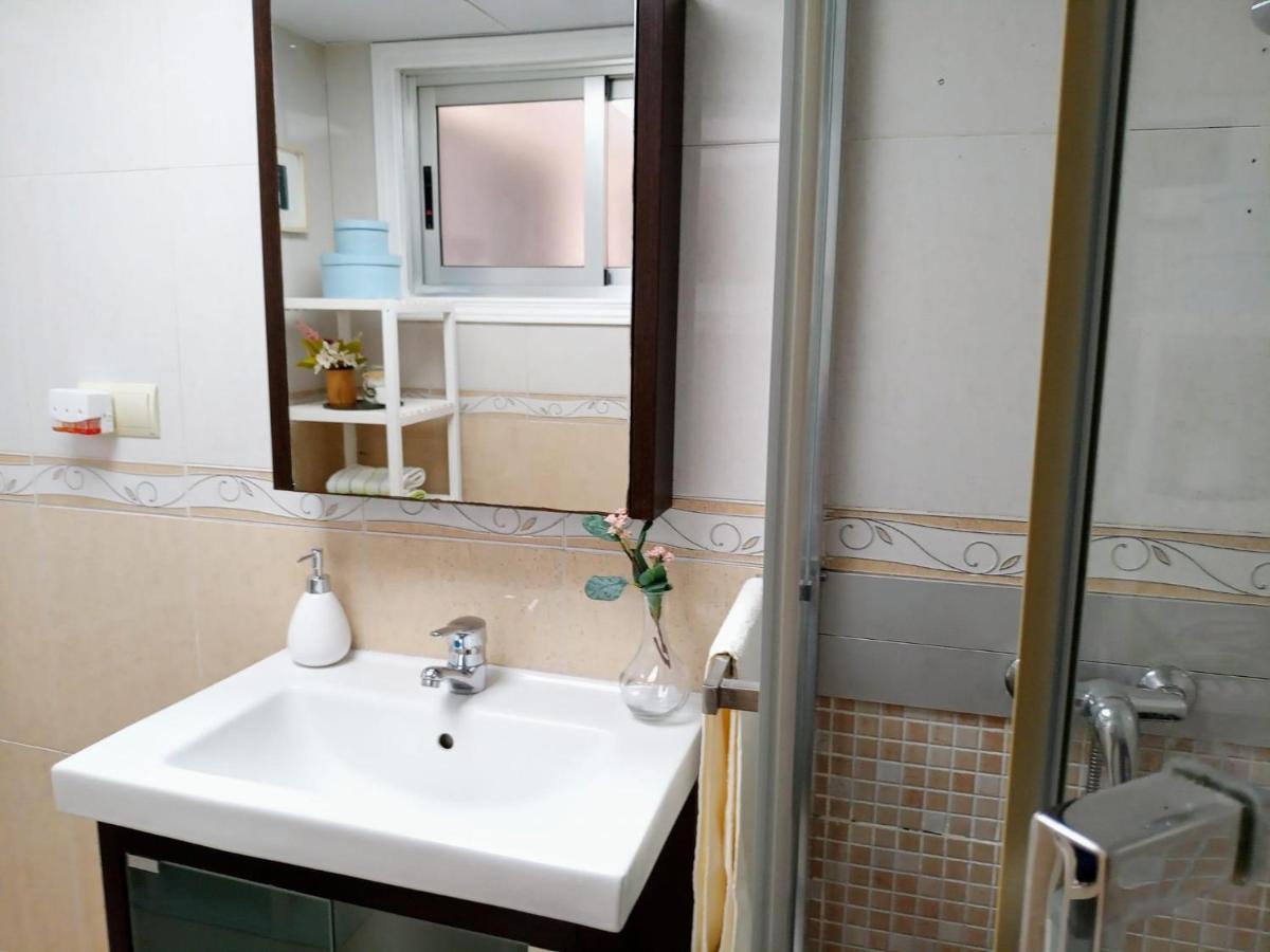 Espectacular Vivienda Junto A La Playa Y Paseo Maritimo En Almería Buitenkant foto