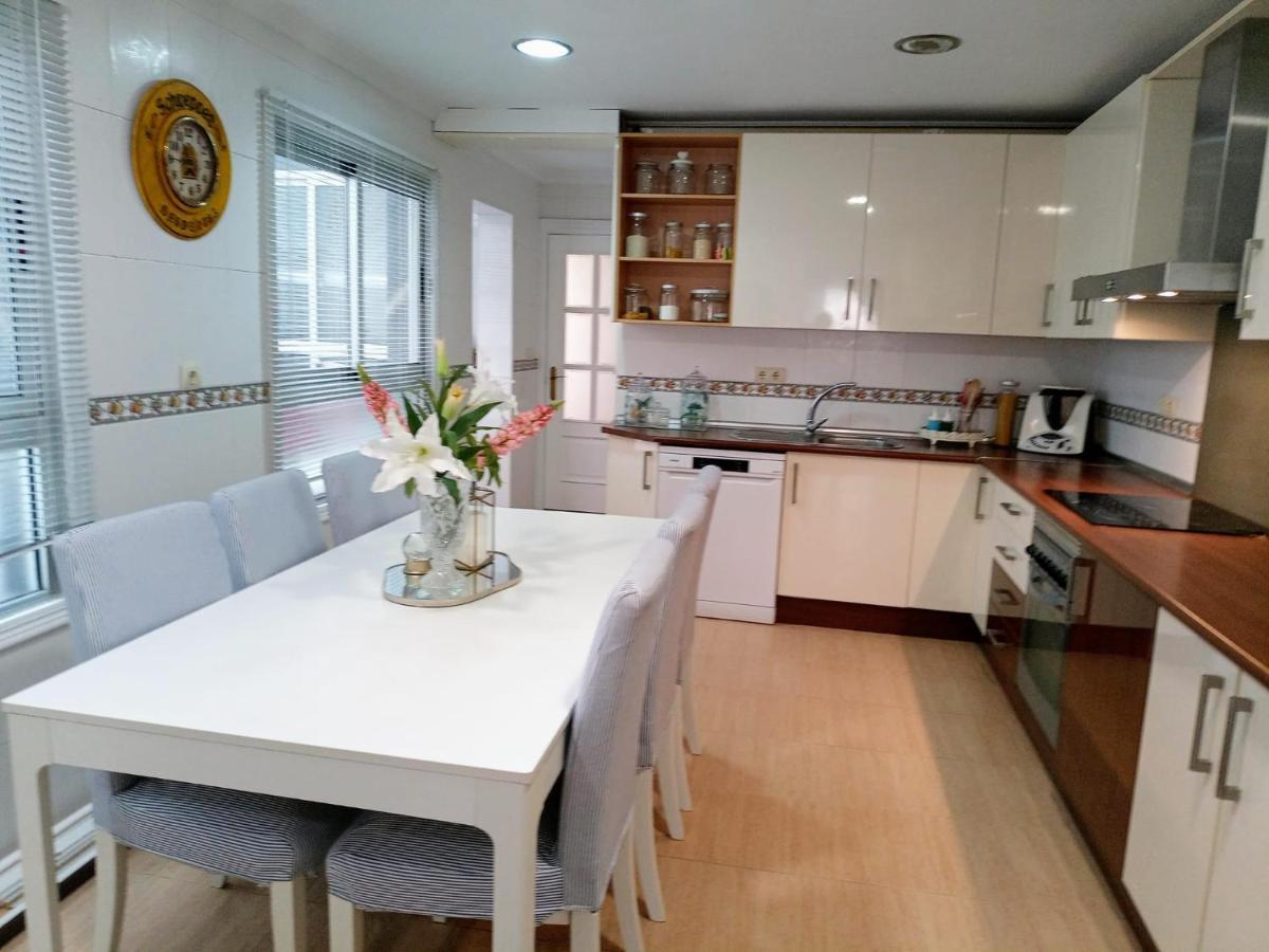 Espectacular Vivienda Junto A La Playa Y Paseo Maritimo En Almería Buitenkant foto