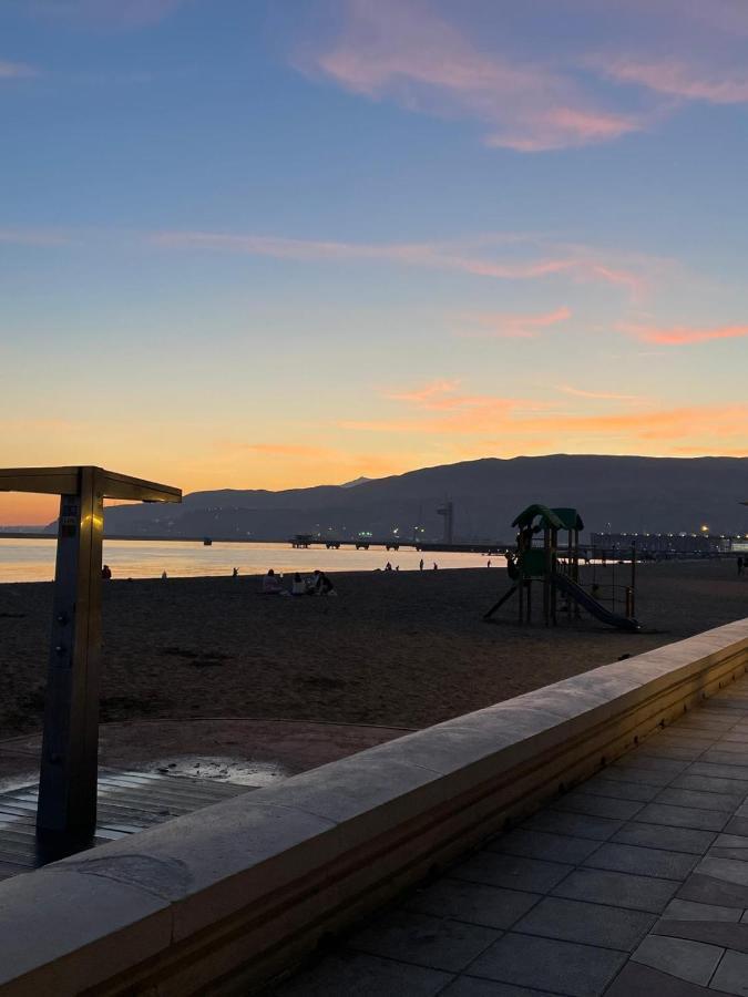 Espectacular Vivienda Junto A La Playa Y Paseo Maritimo En Almería Buitenkant foto